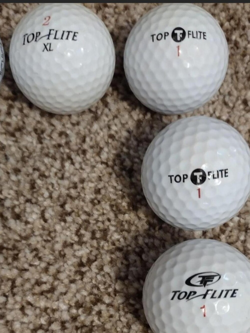 Assorted Golf Balls - Picture 3 of 9